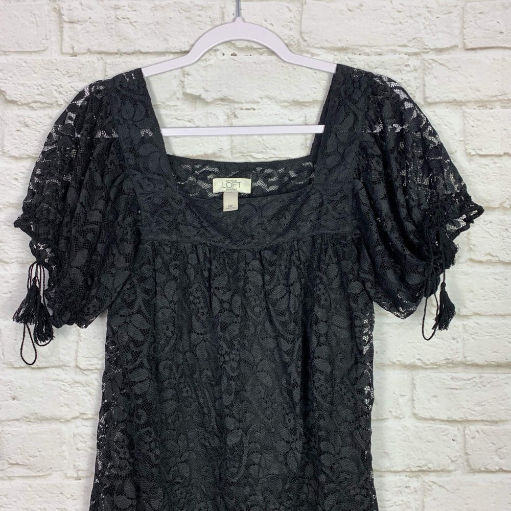 LOFT Ann Taylor Lace Pom Pom Puffy Sleeve Dress MP - Picture 2 of 6